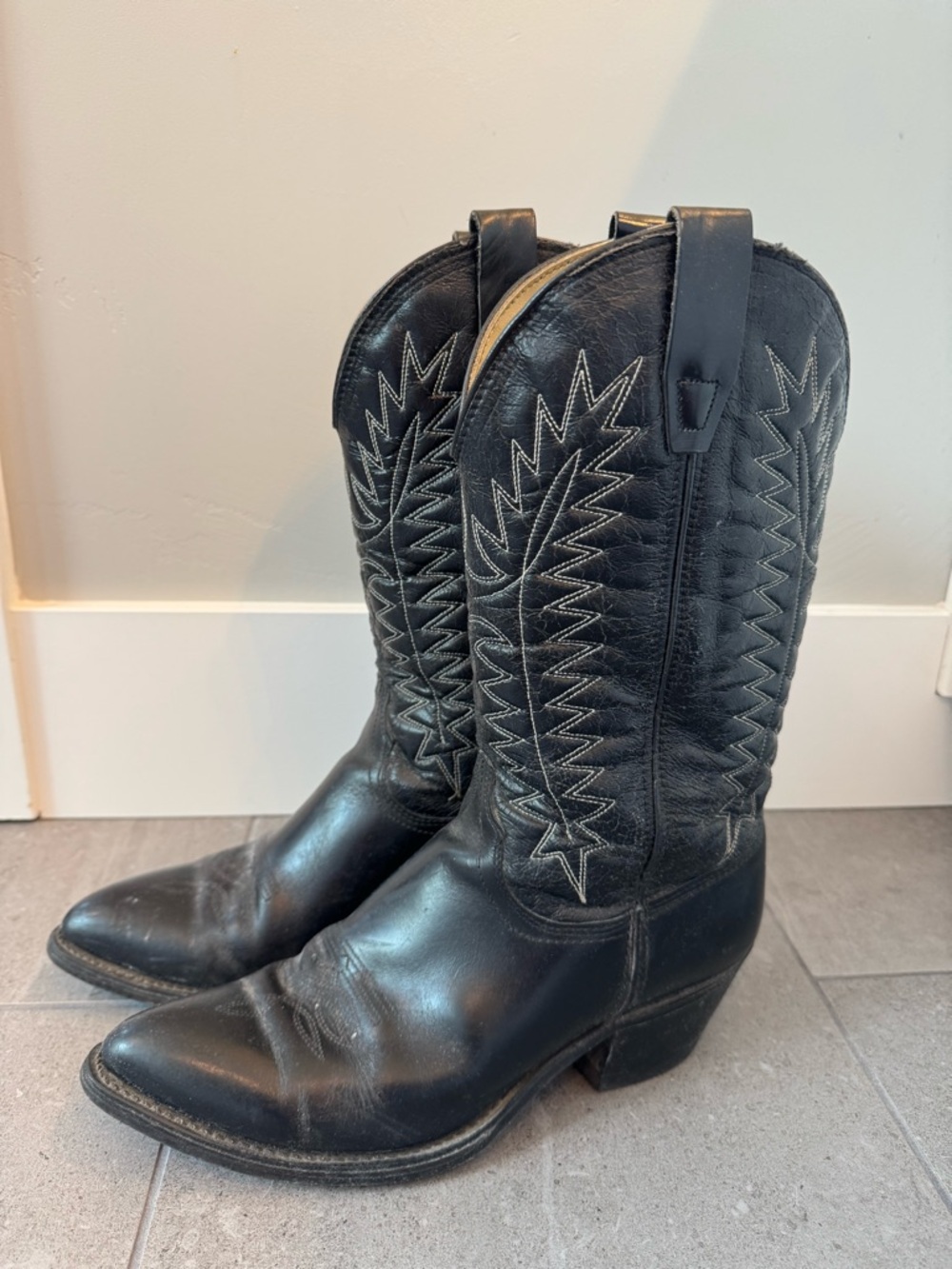 Wrangler Black Leather Western Heeled Boots